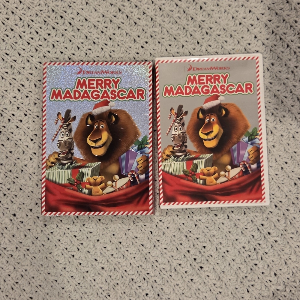 🌸 8/$25 DVDs | DreamWorks Merry Madagascar DVD